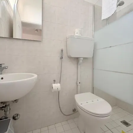 Ariva Hotel